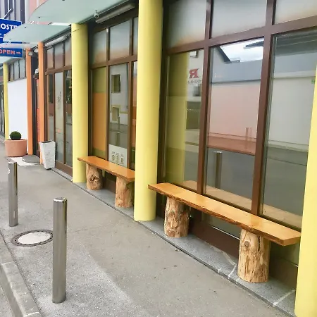 Aladin Hostel
