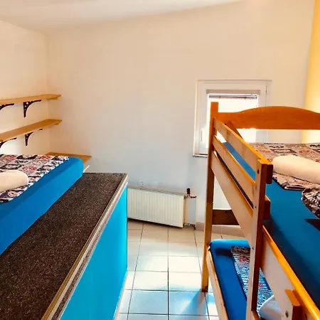 Aladin Hostal *
